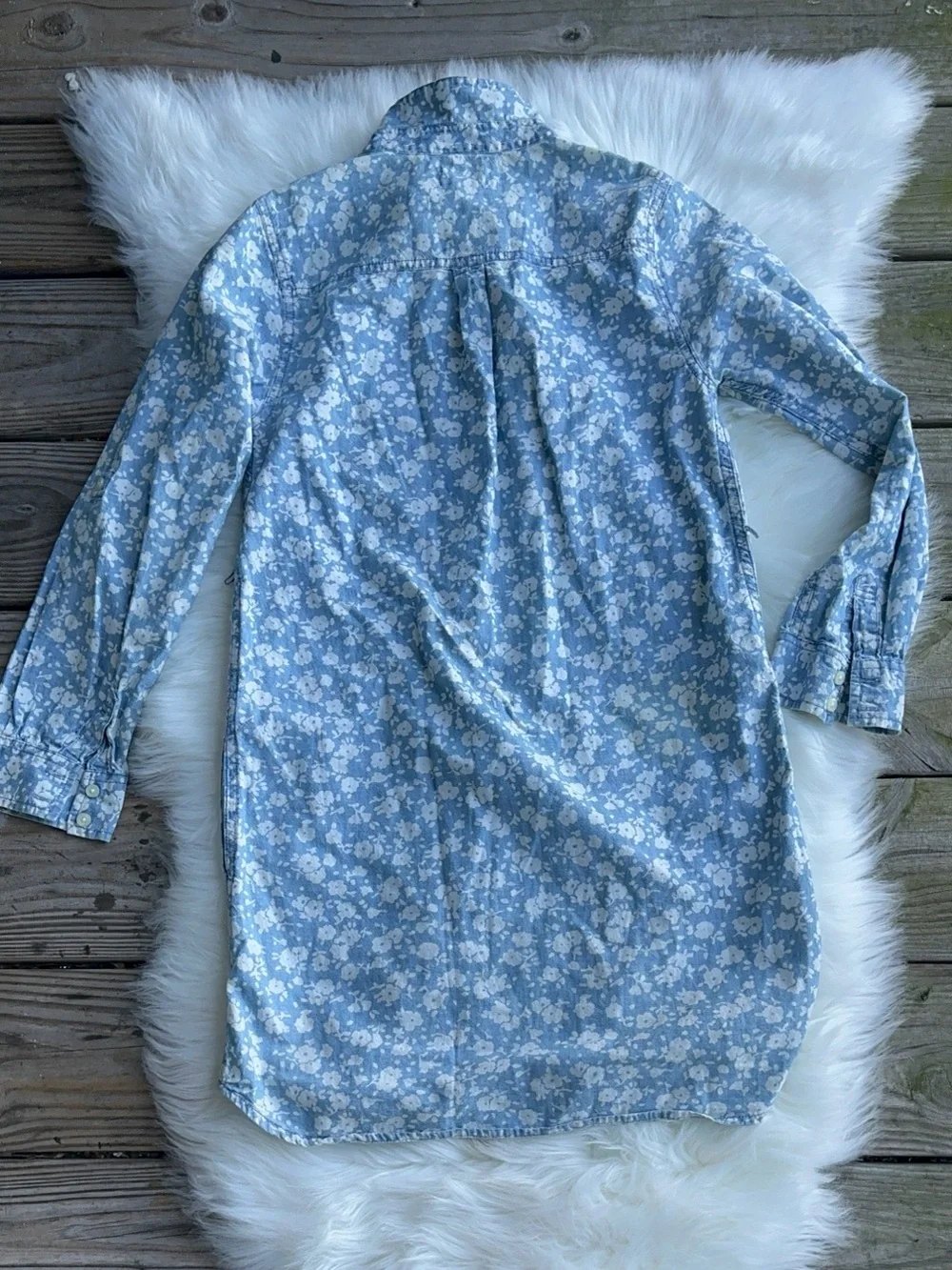 Old Navy Light Blue Floral Button-Down Shirt Dress